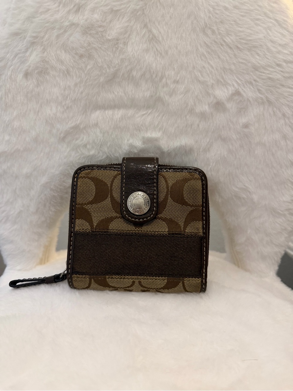 Authentic Coach Brown Signature Compact Wallet with Leather Trim